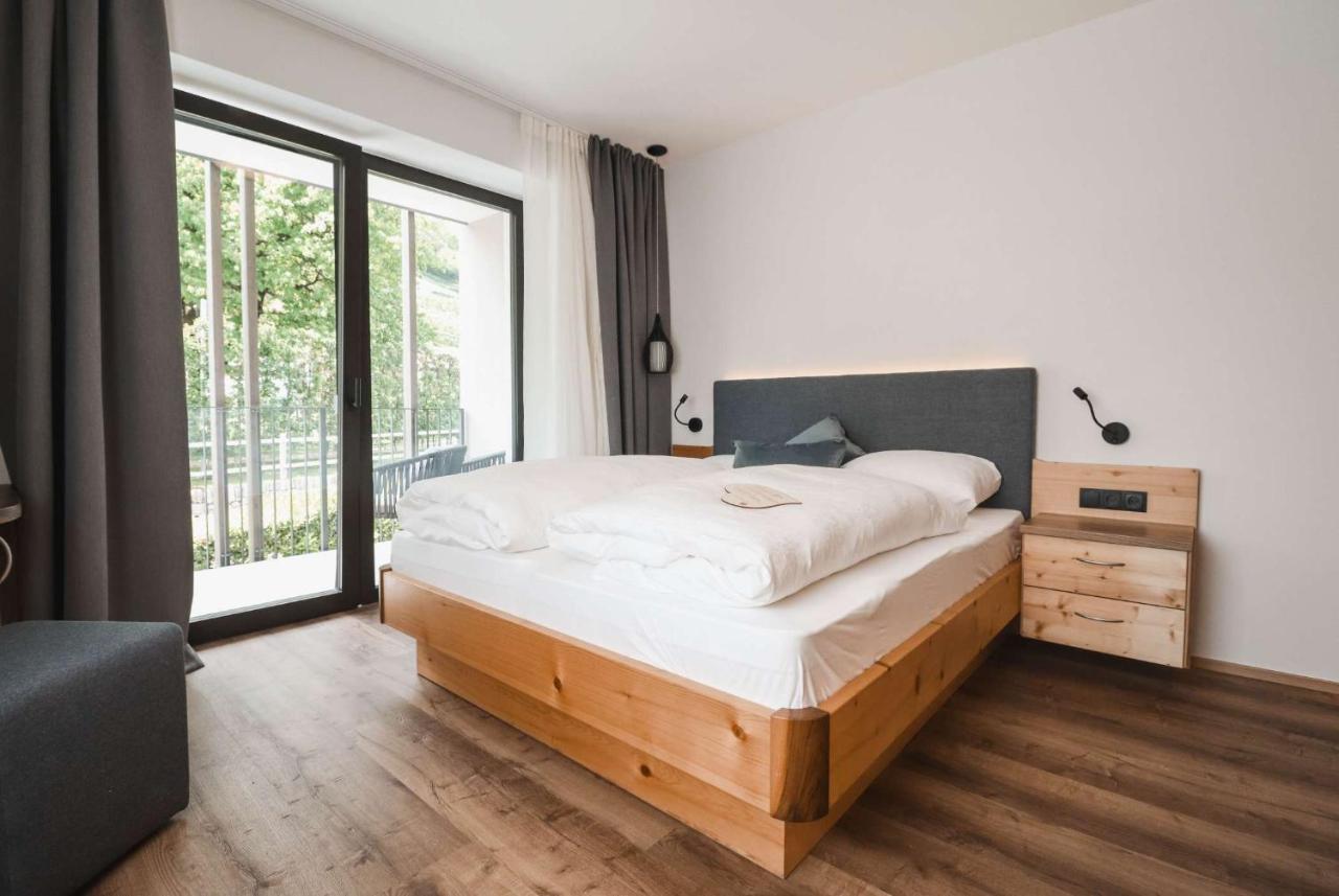 Guesthouse Karnatsch Парчинес Экстерьер фото